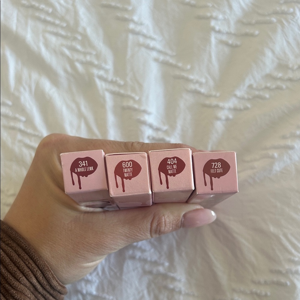 Kylie Cosmetics Lipstick Set - Pink Shades - Picture 2 of 2